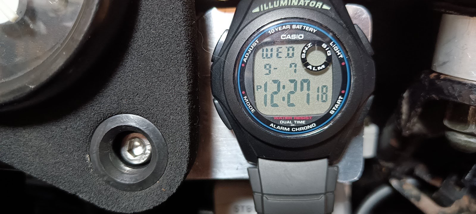 時計をメーターにマウント